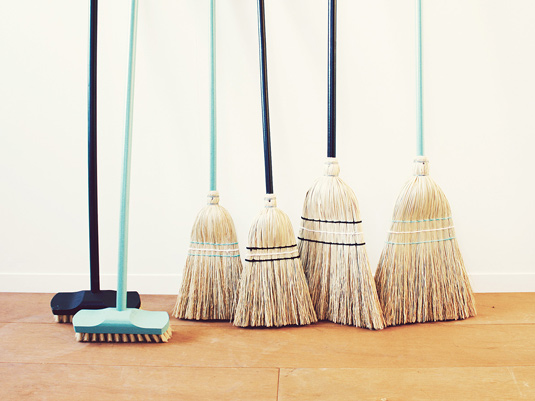 素朴な見た目にほっとする「自然素材の掃除道具」10選